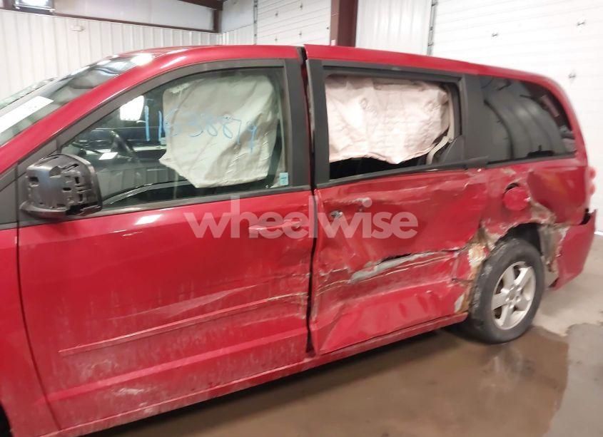 Photo 6 of 2012 Dodge Grand CARAVAN SE/AVP (VIN 2C4RDGBG4CR329986)