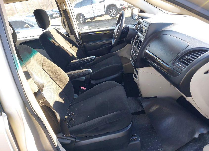 Photo 5 of 2013 Dodge Grand CARAVAN AMERICAN VALUE PKG (VIN 2C4RDGBG4DR541739)