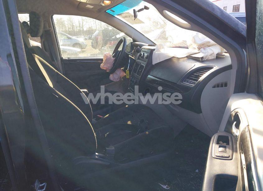 Photo 5 of 2013 Dodge Grand CARAVAN SE (VIN 2C4RDGBG4DR571145)