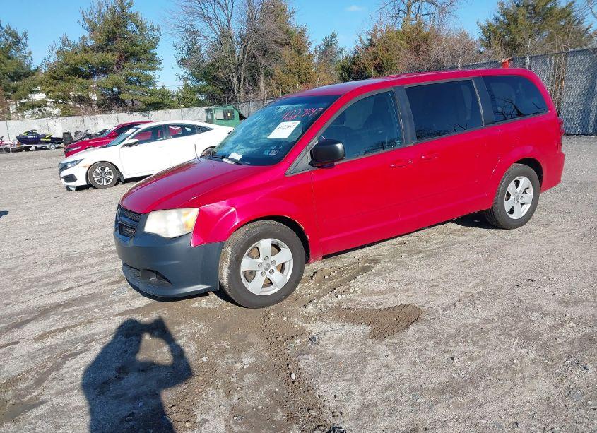 Photo 2 of 2013 Dodge Grand CARAVAN SE (VIN 2C4RDGBG4DR572960)