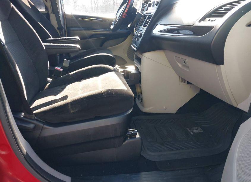 Photo 5 of 2013 Dodge Grand CARAVAN SE (VIN 2C4RDGBG4DR572960)