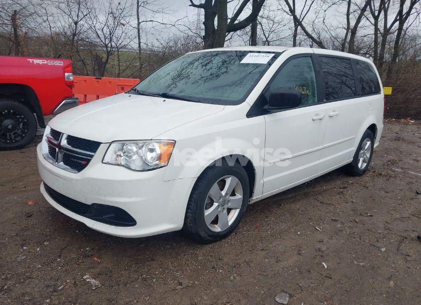 Photo 2 of 2013 Dodge Grand CARAVAN SE (VIN 2C4RDGBG4DR616665)
