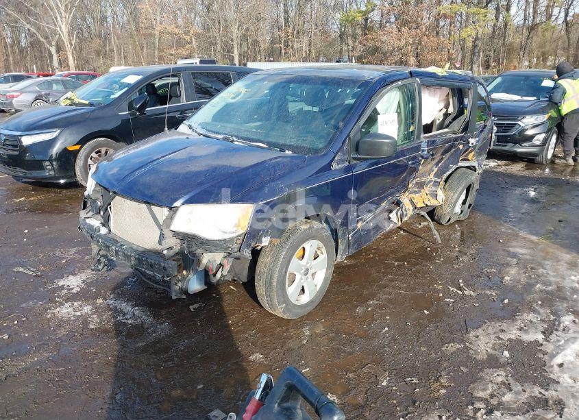 Photo 2 of 2013 Dodge Grand CARAVAN SE (VIN 2C4RDGBG4DR618867)