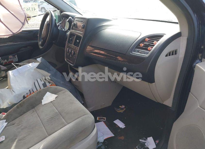 Photo 5 of 2013 Dodge Grand CARAVAN SE (VIN 2C4RDGBG4DR618867)