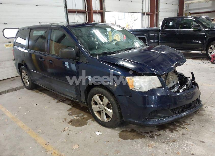 2013 Dodge Grand CARAVAN SE (VIN 2C4RDGBG4DR640853) main photo