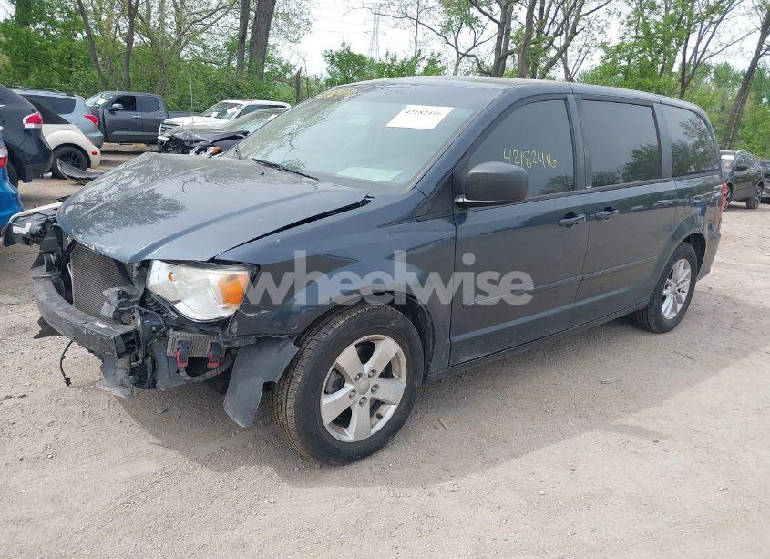 Photo 2 of 2013 Dodge Grand CARAVAN SE (VIN 2C4RDGBG4DR782491)