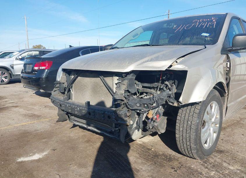 Photo 6 of 2014 Dodge Grand CARAVAN SE (VIN 2C4RDGBG4ER278833)