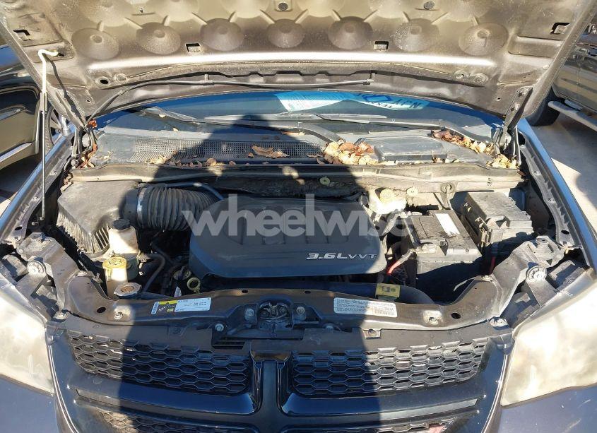 Photo 10 of 2014 Dodge Grand CARAVAN SE 30TH ANNIVERSARY (VIN 2C4RDGBG4ER361839)