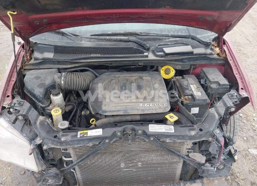 Photo 10 of 2014 Dodge Grand CARAVAN SE (VIN 2C4RDGBG4ER410599)