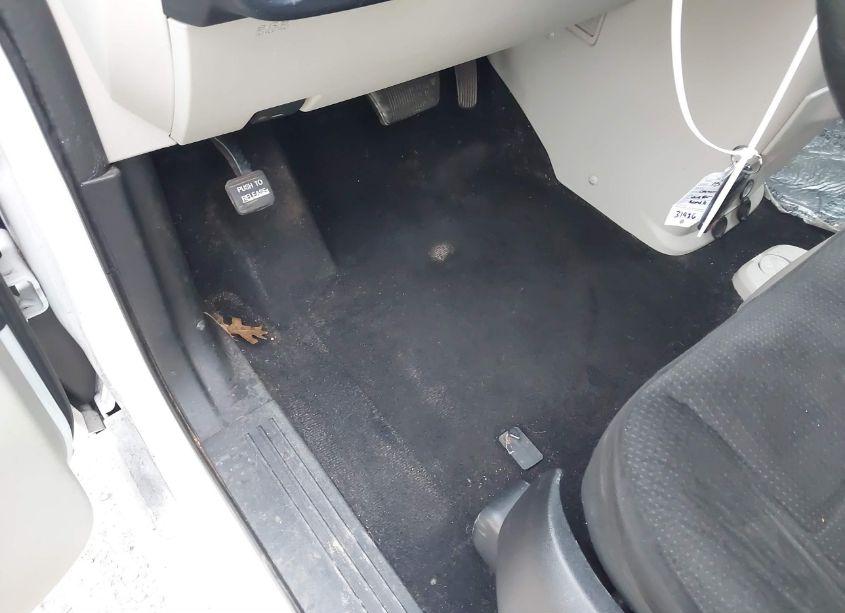 Photo 21 of 2015 Dodge Grand CARAVAN SE (VIN 2C4RDGBG4FR563694)