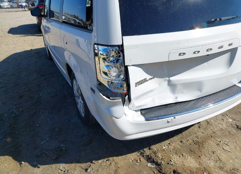 Photo 6 of 2015 Dodge Grand CARAVAN SE (VIN 2C4RDGBG4FR563694)