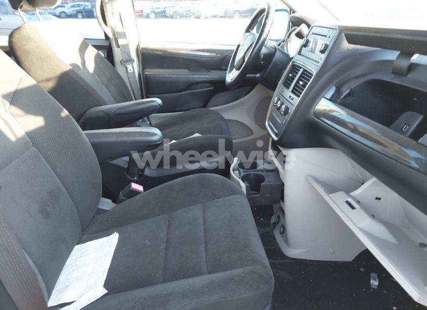 Photo 5 of 2015 Dodge Grand CARAVAN AMERICAN VALUE PKG (VIN 2C4RDGBG4FR570371)