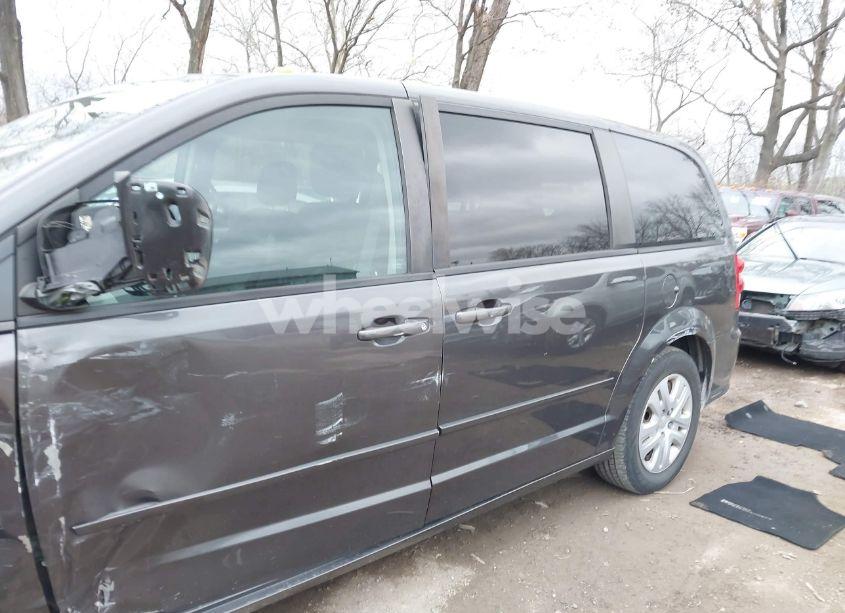 Photo 15 of 2015 Dodge Grand CARAVAN SE (VIN 2C4RDGBG4FR598140)