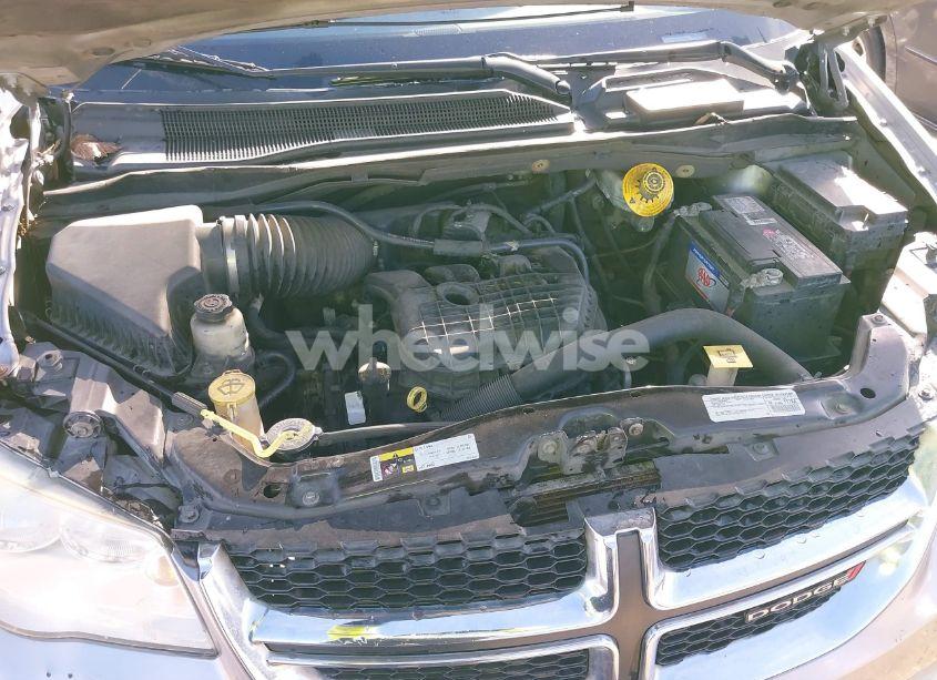 Photo 10 of 2015 Dodge Grand CARAVAN SE (VIN 2C4RDGBG4FR613767)