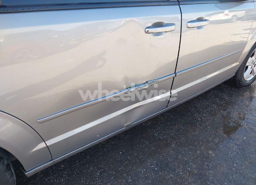 Photo 12 of 2015 Dodge Grand CARAVAN SE (VIN 2C4RDGBG4FR613767)