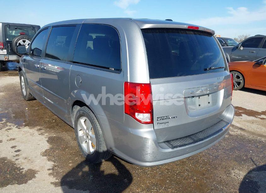 Photo 3 of 2015 Dodge Grand CARAVAN SE (VIN 2C4RDGBG4FR613767)
