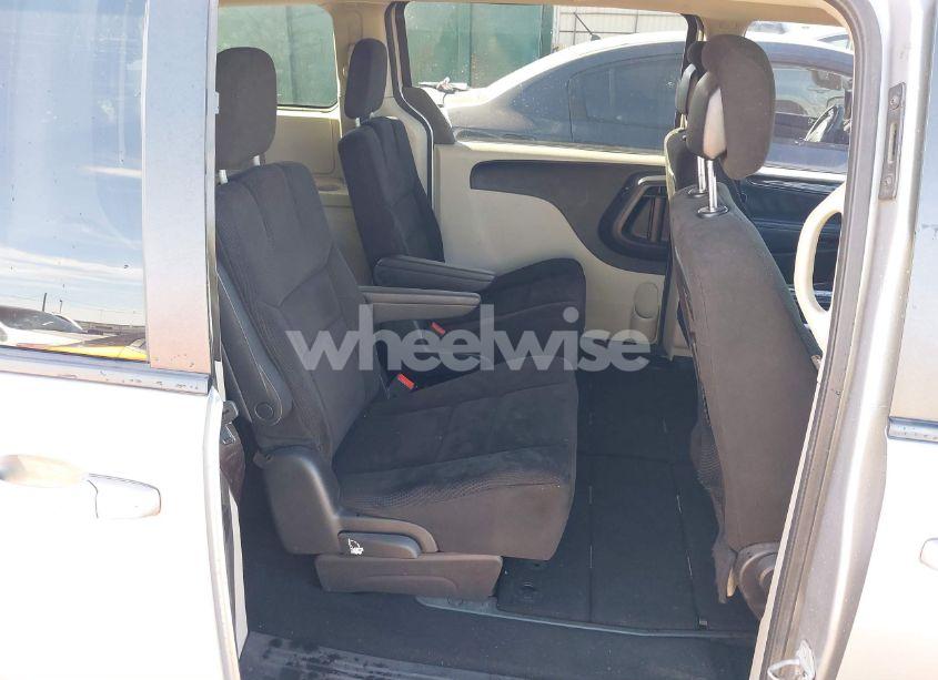 Photo 8 of 2015 Dodge Grand CARAVAN SE (VIN 2C4RDGBG4FR613767)