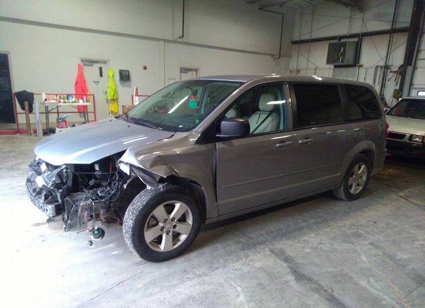 Photo 2 of 2015 Dodge Grand CARAVAN AVP/SE (VIN 2C4RDGBG4FR615440)