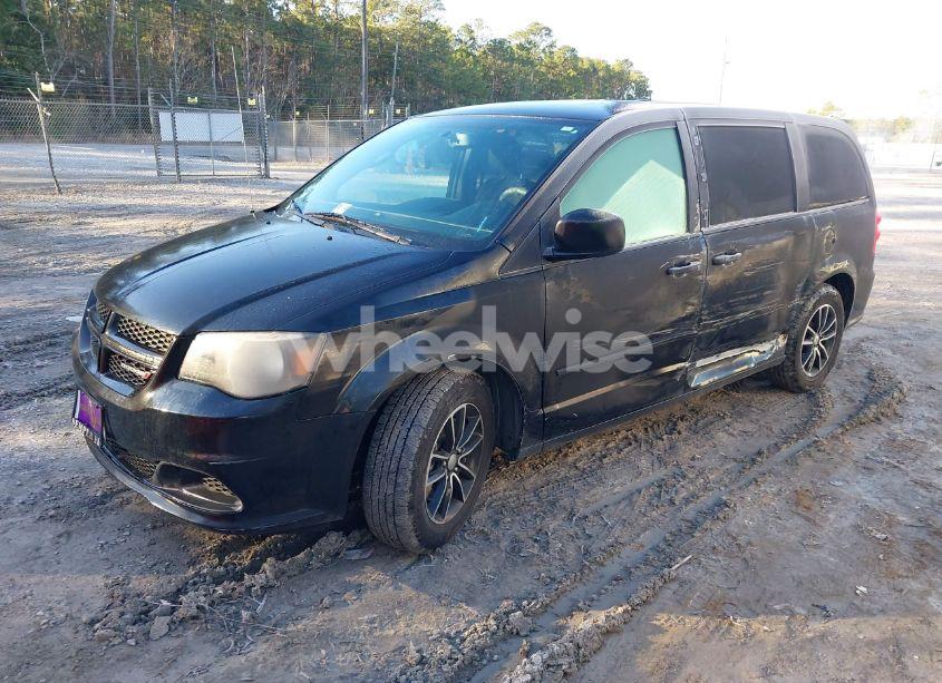 Photo 2 of 2015 Dodge Grand CARAVAN SE (VIN 2C4RDGBG4FR651242)