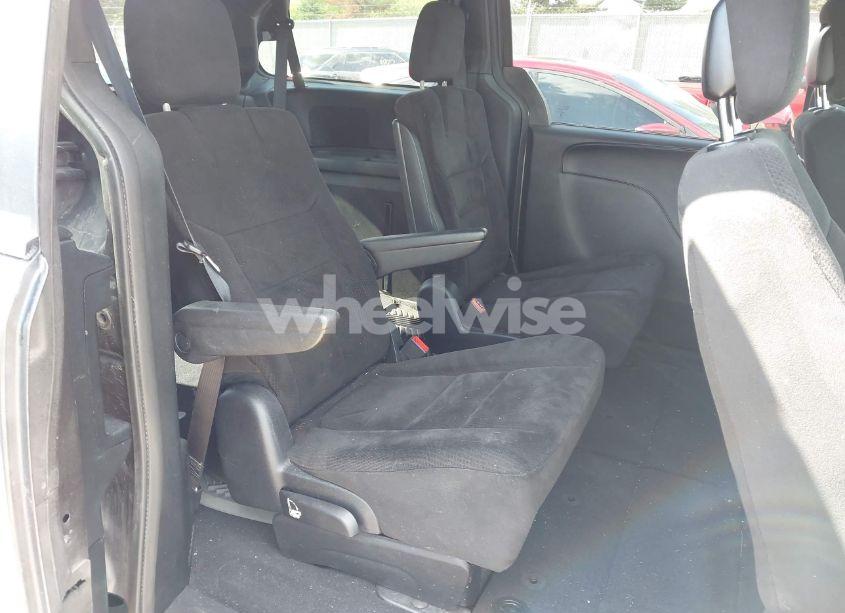 Photo 8 of 2015 Dodge Grand CARAVAN SE (VIN 2C4RDGBG4FR683415)
