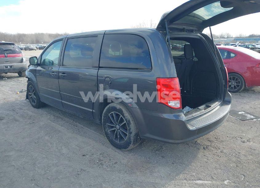 Photo 3 of 2015 Dodge Grand CARAVAN SE (VIN 2C4RDGBG4FR684158)