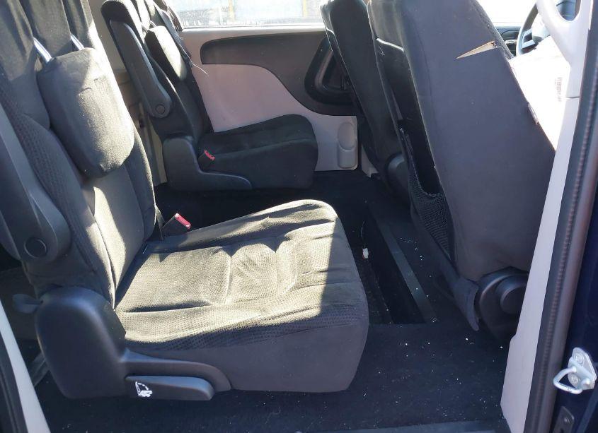 Photo 8 of 2016 Dodge Grand CARAVAN SE (VIN 2C4RDGBG4GR106238)