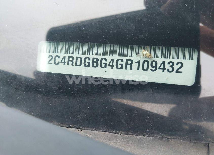 Photo 9 of 2016 Dodge Grand CARAVAN SE (VIN 2C4RDGBG4GR109432)