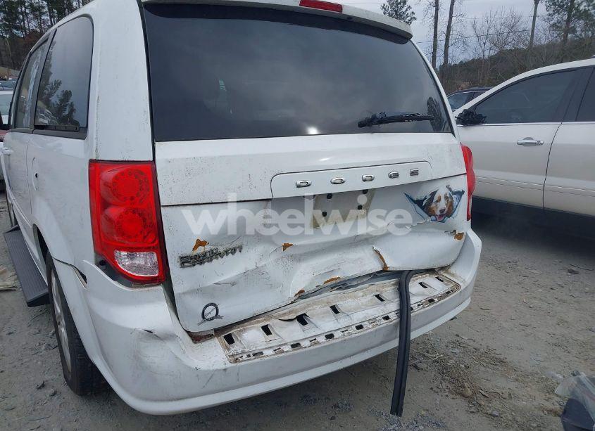 Photo 6 of 2016 Dodge Grand CARAVAN SE (VIN 2C4RDGBG4GR125940)