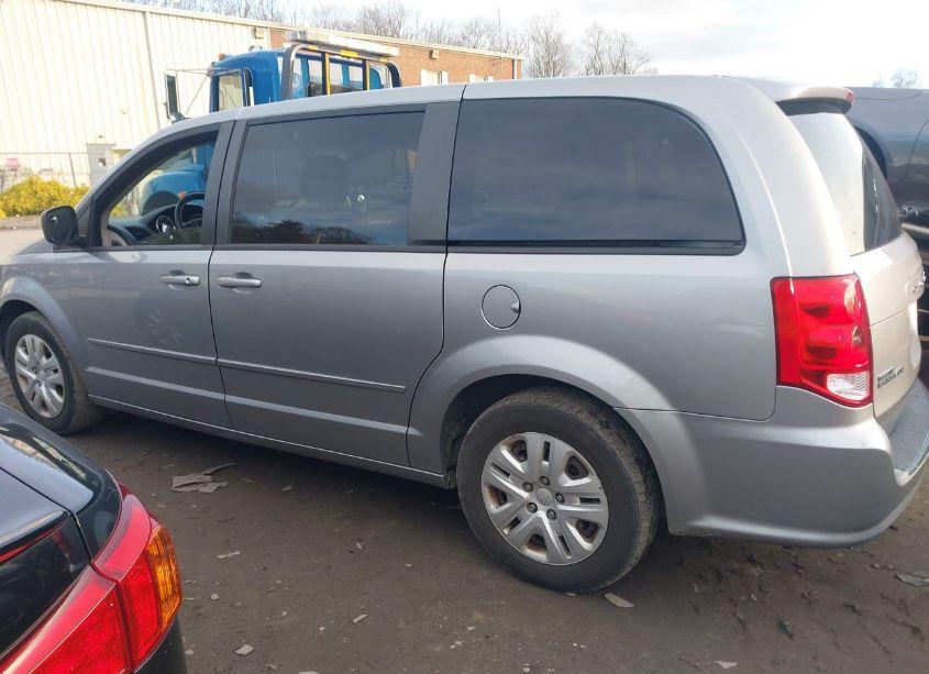 Photo 14 of 2016 Dodge Grand CARAVAN SE (VIN 2C4RDGBG4GR144536)