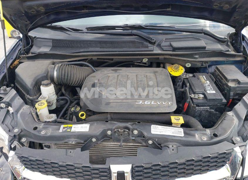 Photo 10 of 2016 Dodge Grand CARAVAN SE (VIN 2C4RDGBG4GR146450)