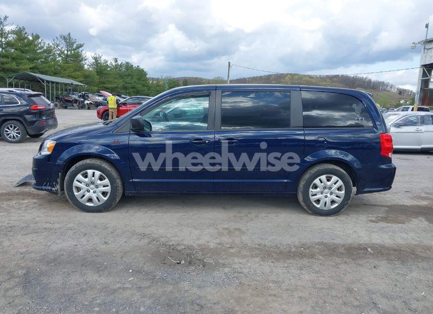 Photo 14 of 2016 Dodge Grand CARAVAN SE (VIN 2C4RDGBG4GR146450)