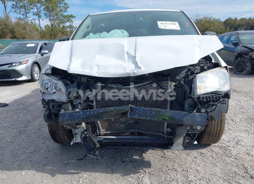 Photo 6 of 2016 Dodge Grand CARAVAN SE (VIN 2C4RDGBG4GR311736)