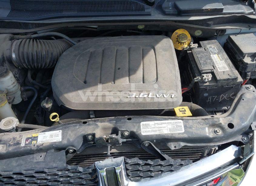 Photo 10 of 2016 Dodge Grand CARAVAN SE (VIN 2C4RDGBG4GR340749)