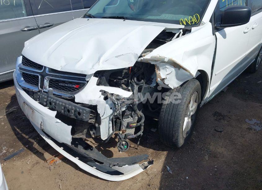 Photo 6 of 2016 Dodge Grand CARAVAN SE (VIN 2C4RDGBG4GR340749)