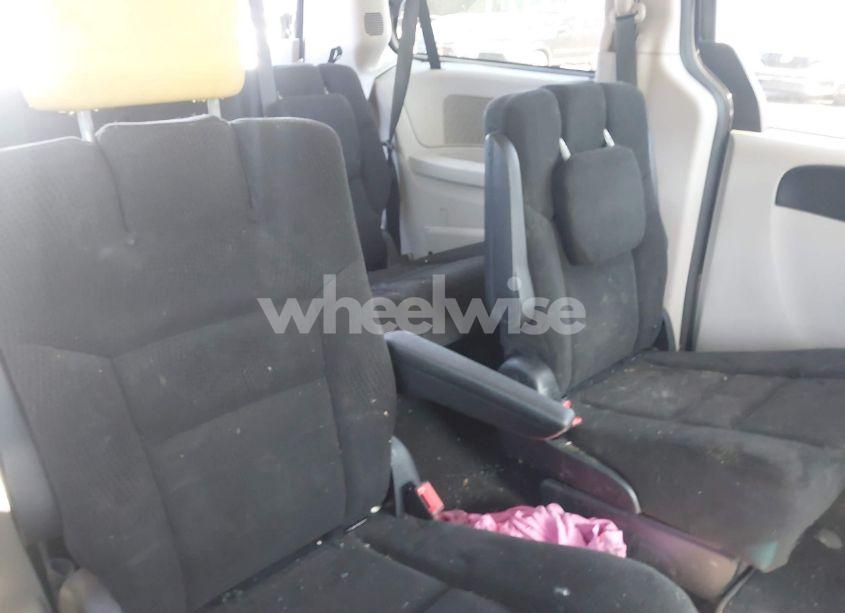 Photo 8 of 2016 Dodge Grand CARAVAN SE (VIN 2C4RDGBG4GR366056)