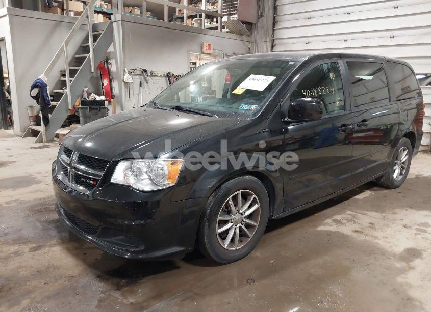 Photo 2 of 2016 Dodge Grand CARAVAN SE PLUS (VIN 2C4RDGBG4GR388770)