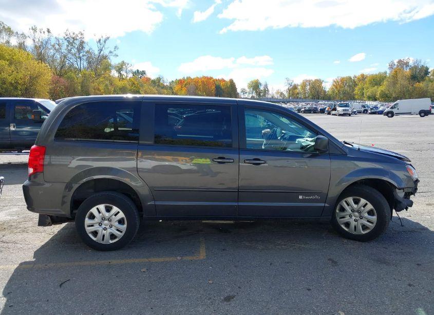 Photo 13 of 2017 Dodge Grand CARAVAN SE (VIN 2C4RDGBG4HR582488)