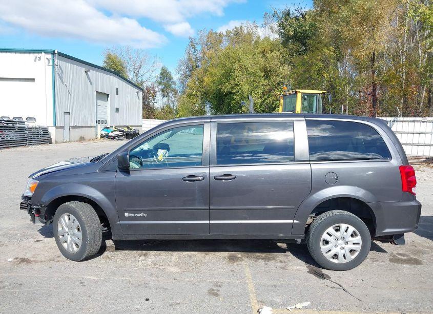 Photo 14 of 2017 Dodge Grand CARAVAN SE (VIN 2C4RDGBG4HR582488)