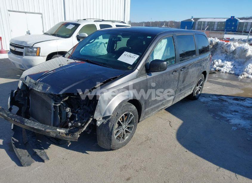 Photo 2 of 2017 Dodge Grand CARAVAN SE PLUS (VIN 2C4RDGBG4HR606580)