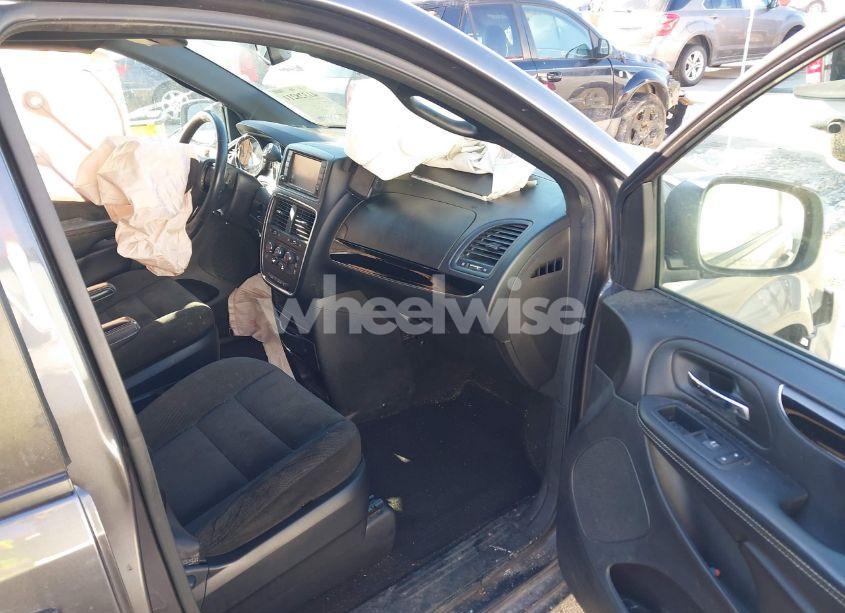 Photo 5 of 2017 Dodge Grand CARAVAN SE PLUS (VIN 2C4RDGBG4HR606580)