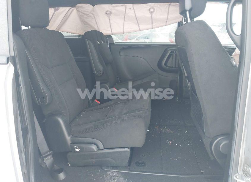 Photo 8 of 2017 Dodge Grand CARAVAN SE PLUS (VIN 2C4RDGBG4HR631737)