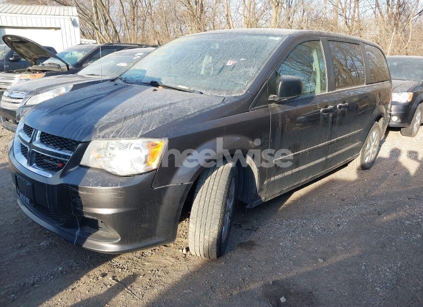 Photo 2 of 2017 Dodge Grand CARAVAN SE (VIN 2C4RDGBG4HR681070)