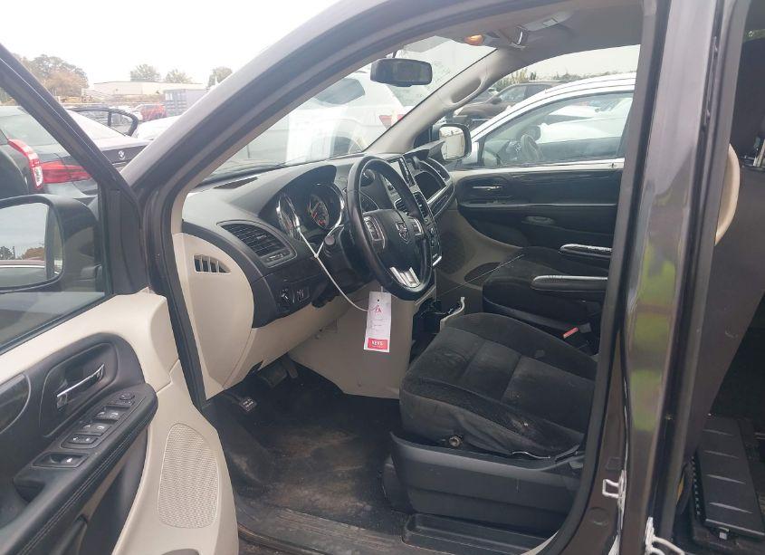 Photo 5 of 2017 Dodge Grand CARAVAN SE (VIN 2C4RDGBG4HR840735)