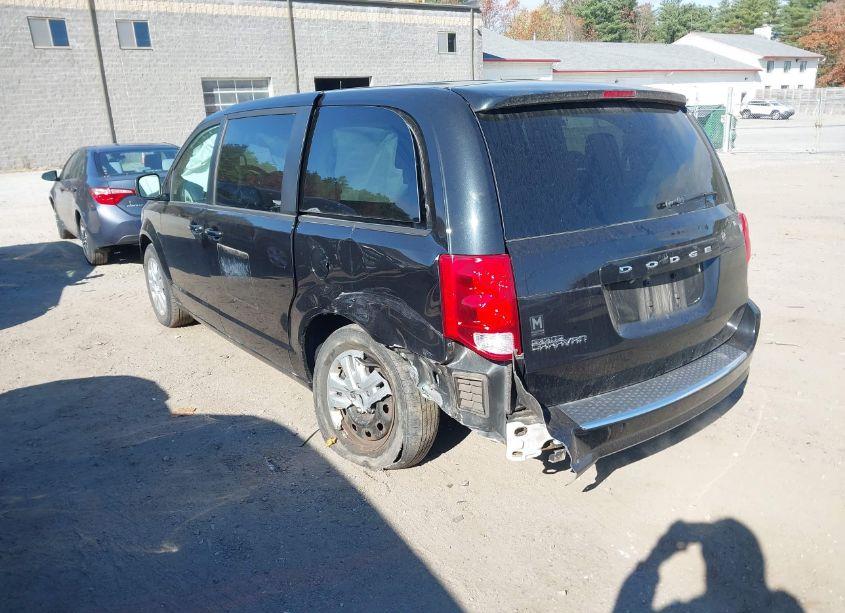 Photo 3 of 2018 Dodge Grand CARAVAN SE (VIN 2C4RDGBG4JR135858)