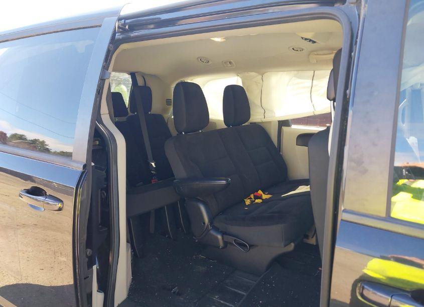 Photo 8 of 2018 Dodge Grand CARAVAN SE (VIN 2C4RDGBG4JR135858)