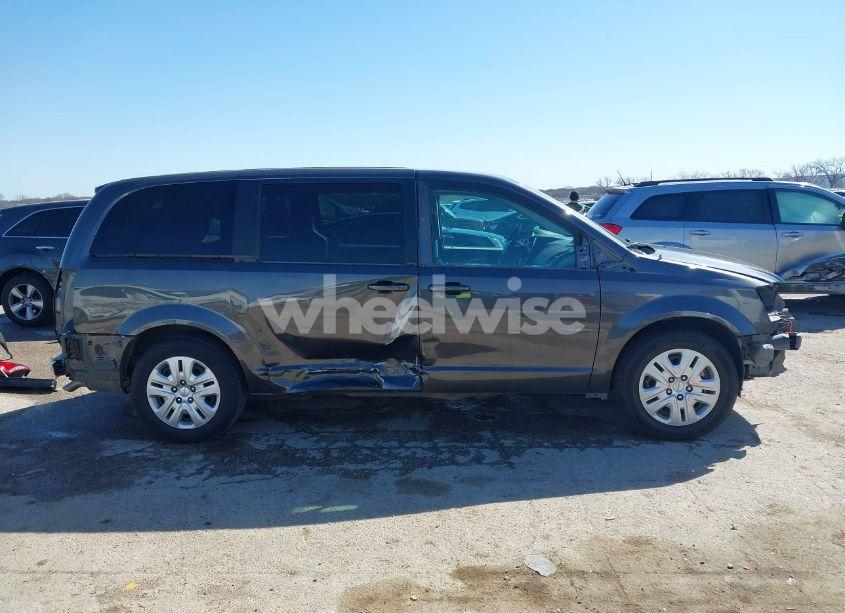 Photo 14 of 2018 Dodge Grand CARAVAN SE (VIN 2C4RDGBG4JR161862)