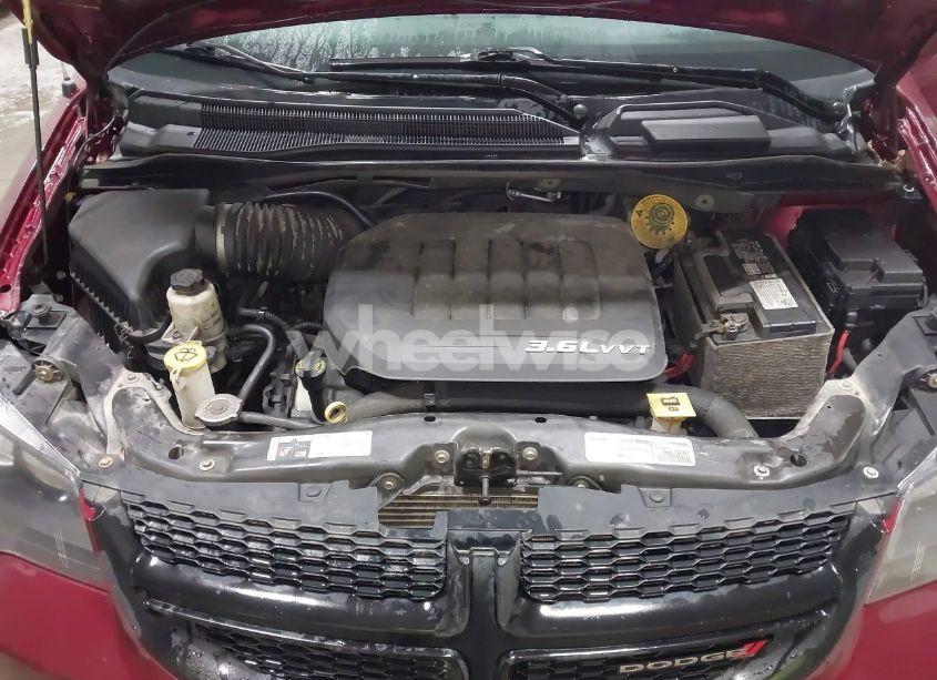 Photo 10 of 2018 Dodge Grand CARAVAN SE PLUS (VIN 2C4RDGBG4JR220411)