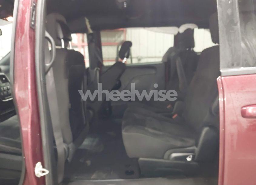 Photo 8 of 2018 Dodge Grand CARAVAN SE PLUS (VIN 2C4RDGBG4JR220411)