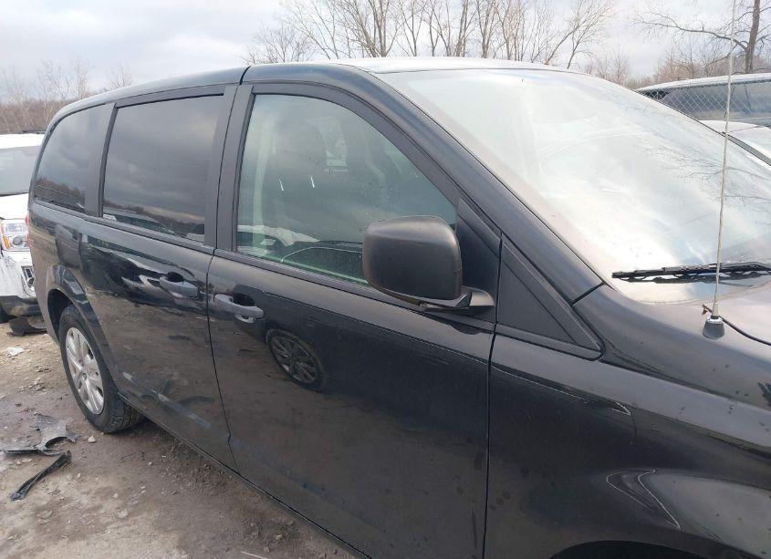 Photo 13 of 2019 Dodge Grand CARAVAN SE (VIN 2C4RDGBG4KR602701)
