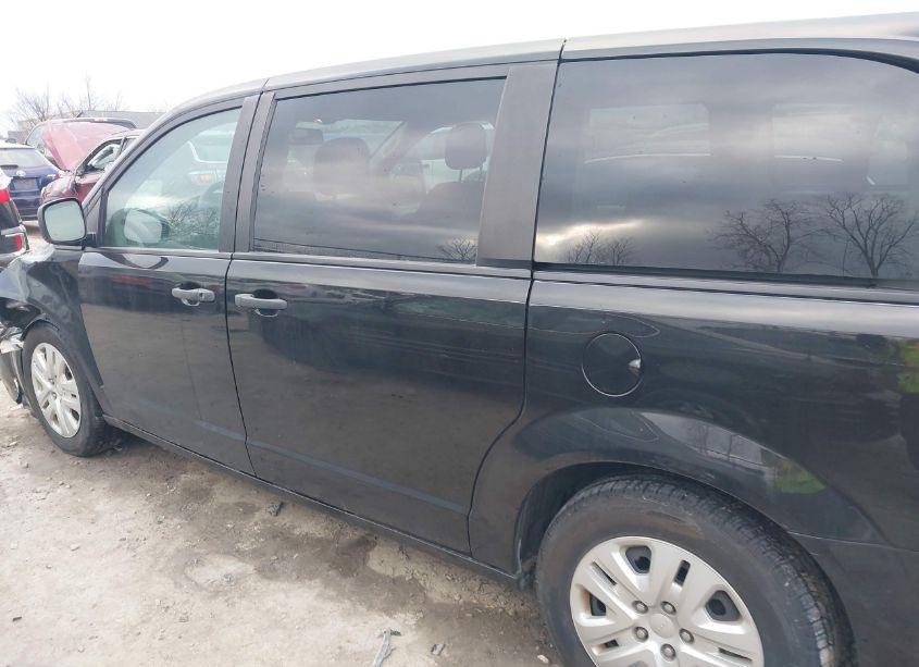 Photo 14 of 2019 Dodge Grand CARAVAN SE (VIN 2C4RDGBG4KR602701)